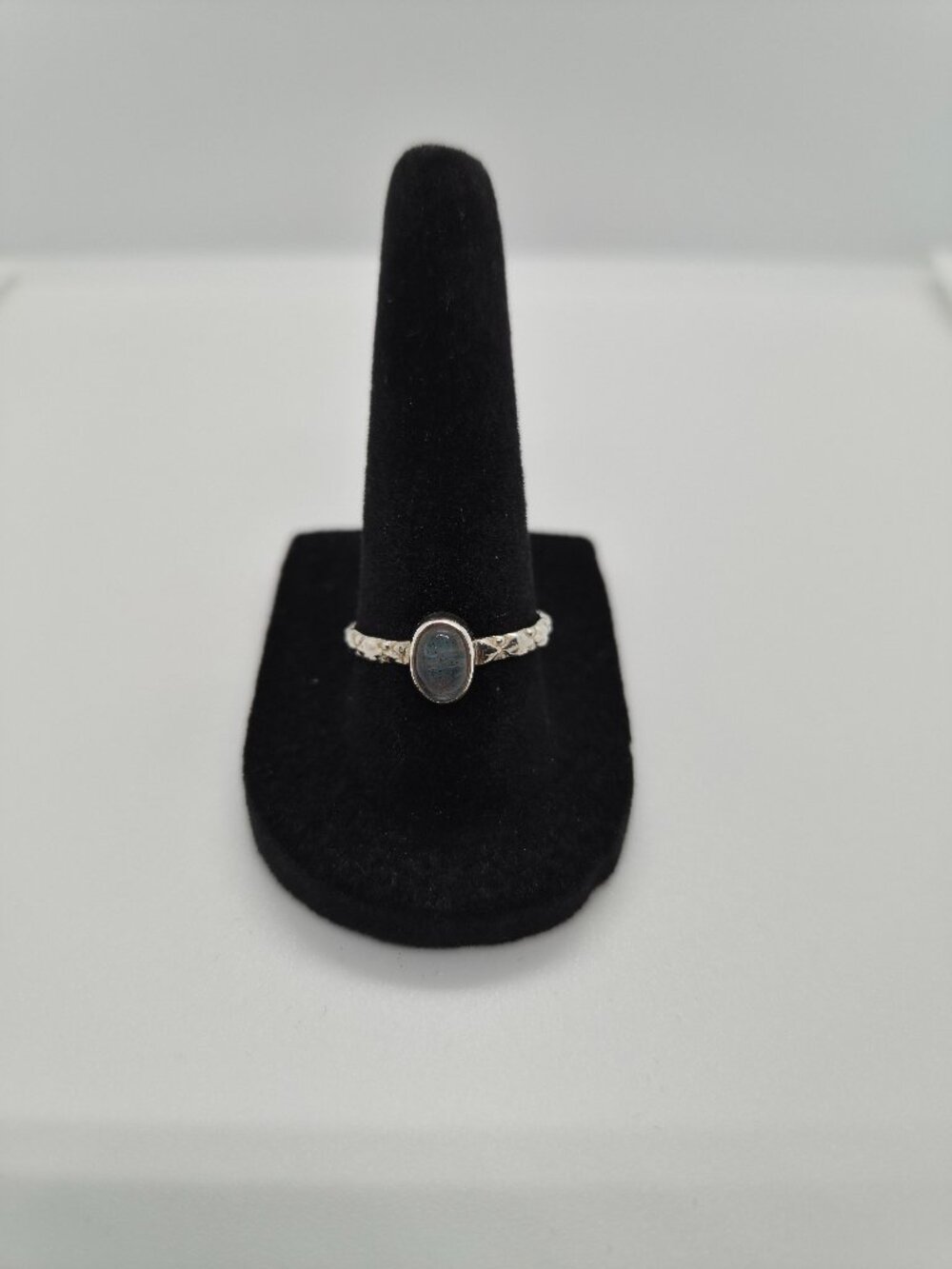 Sterling Silver 925 Labradorite Ring Floral Band Size 8.25